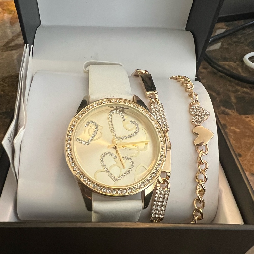 NIB Gold and White Heart-Embellished Watch and Bracelet Set - Picture 2 of 5